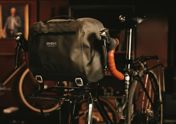 BROOKS SCAPE KOMPACT GİDON ÇANTASI
