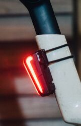 MOON CERBERUS SENSE 150 LM USB ARKA FAR - 5