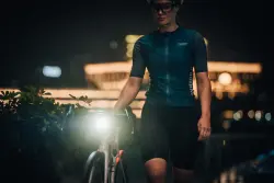 MOON TITAN MAX 1700 LÜMEN USB ÖN FAR - 8