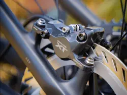 SHIMANO DEORE XT BR-M8200(R),BL-M8200(R) ARKA DİSK FREN SETİ - 9